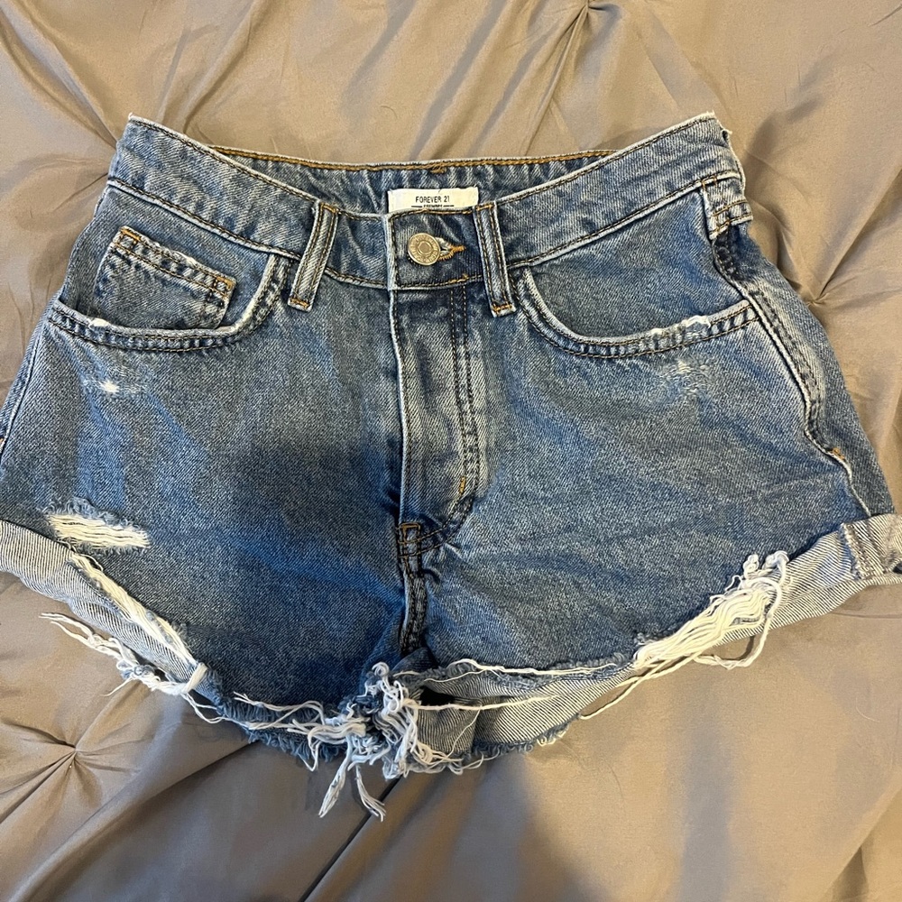 These are Forever 21 Jean shorts!! They are so nice to go out in, never worn